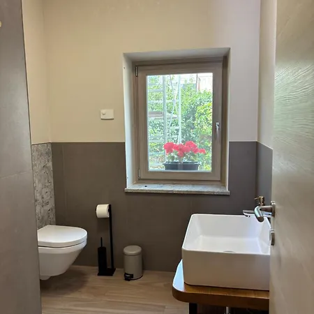 Le Rondini Apartman *